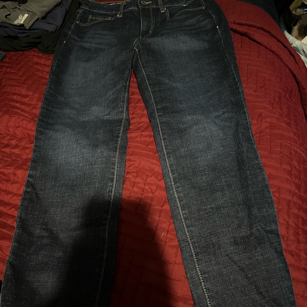 No ripped jeans